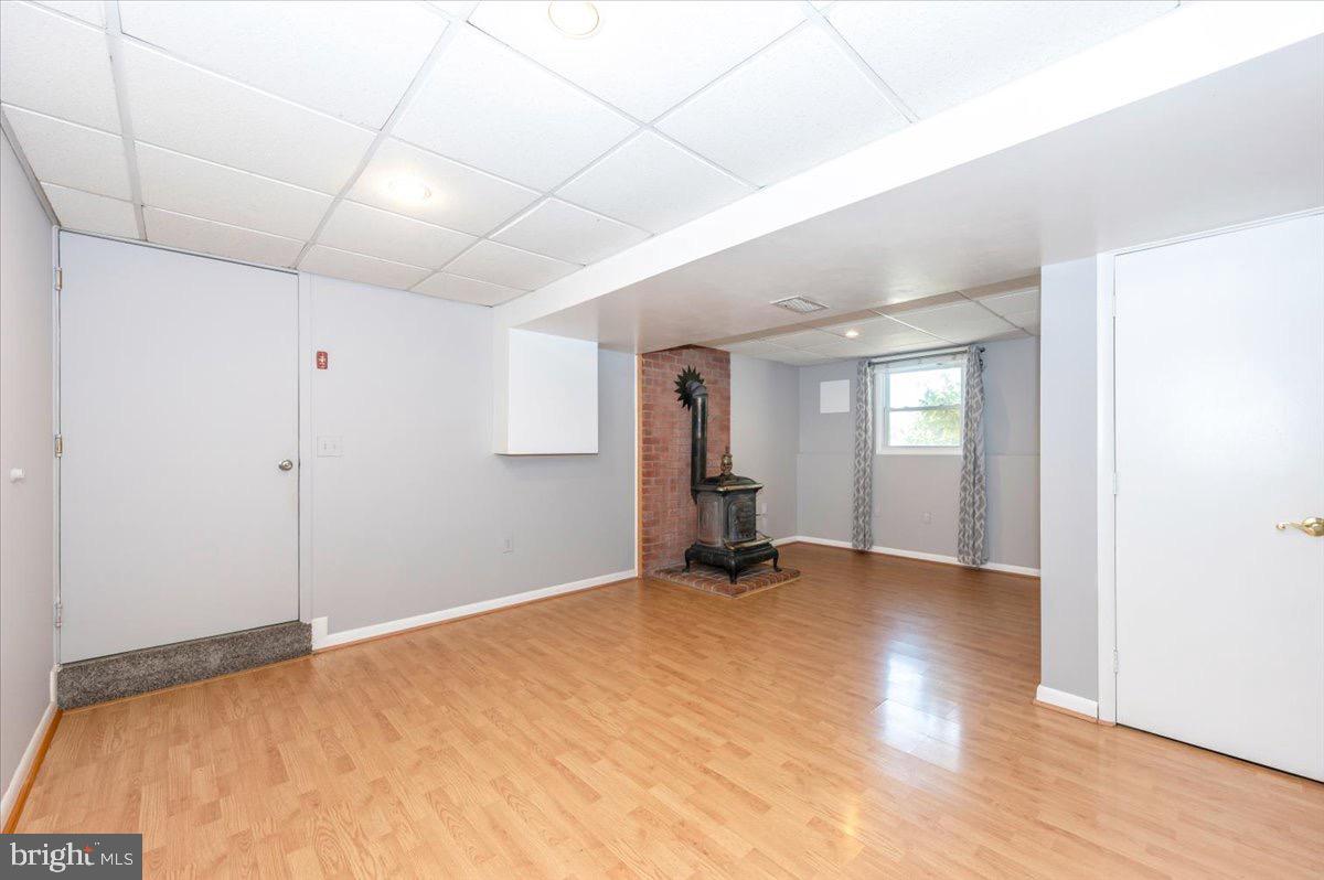 WISPERREN OAKS - Residential