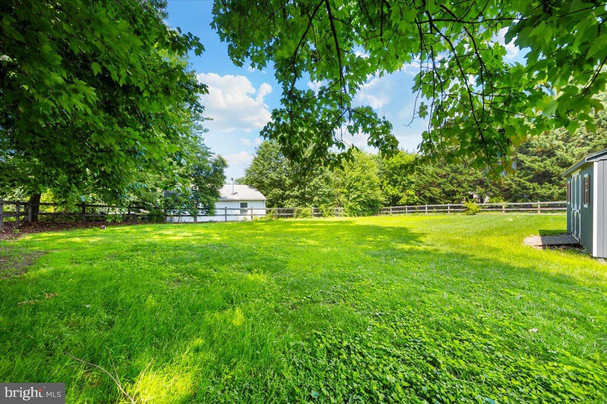 WISPERREN OAKS - Residential