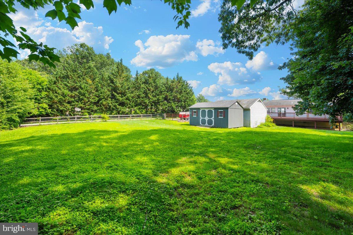 WISPERREN OAKS - Residential