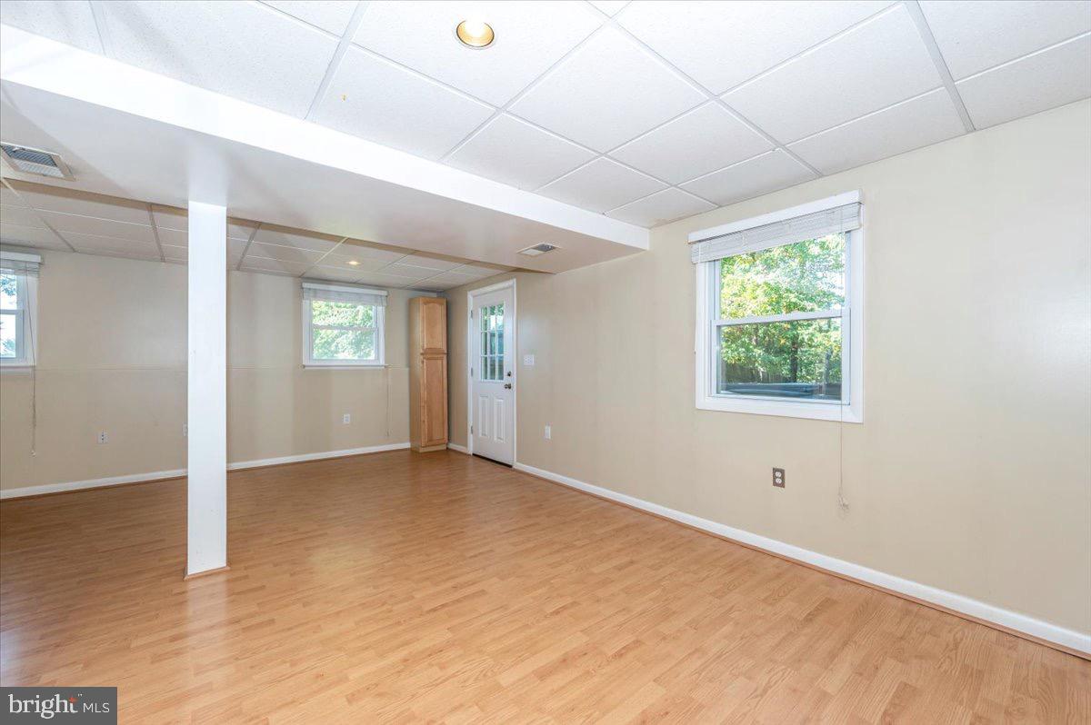 WISPERREN OAKS - Residential