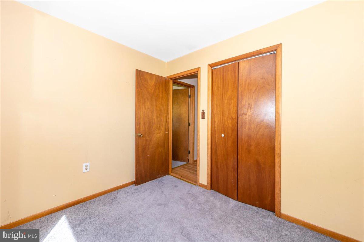 WISPERREN OAKS - Residential