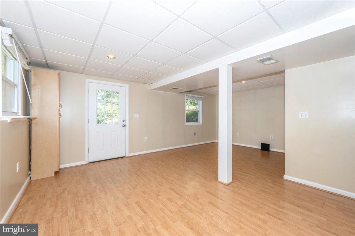 WISPERREN OAKS - Residential