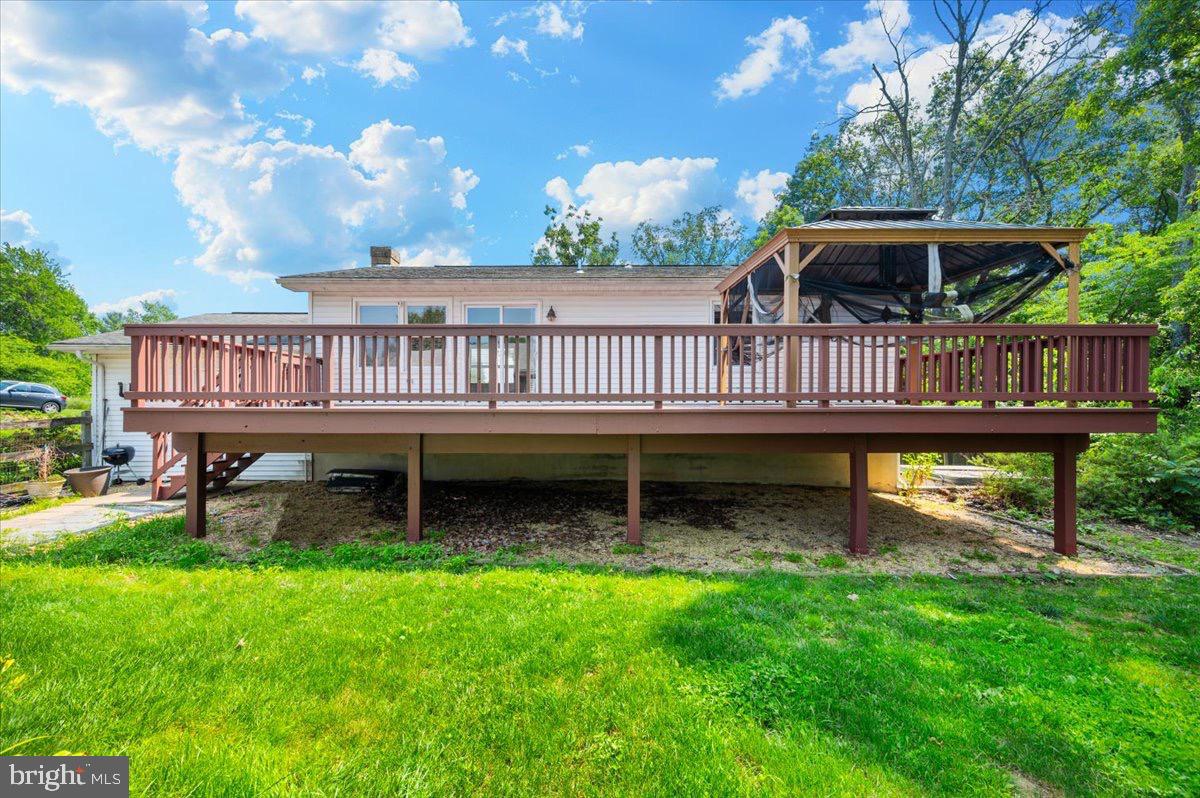 WISPERREN OAKS - Residential