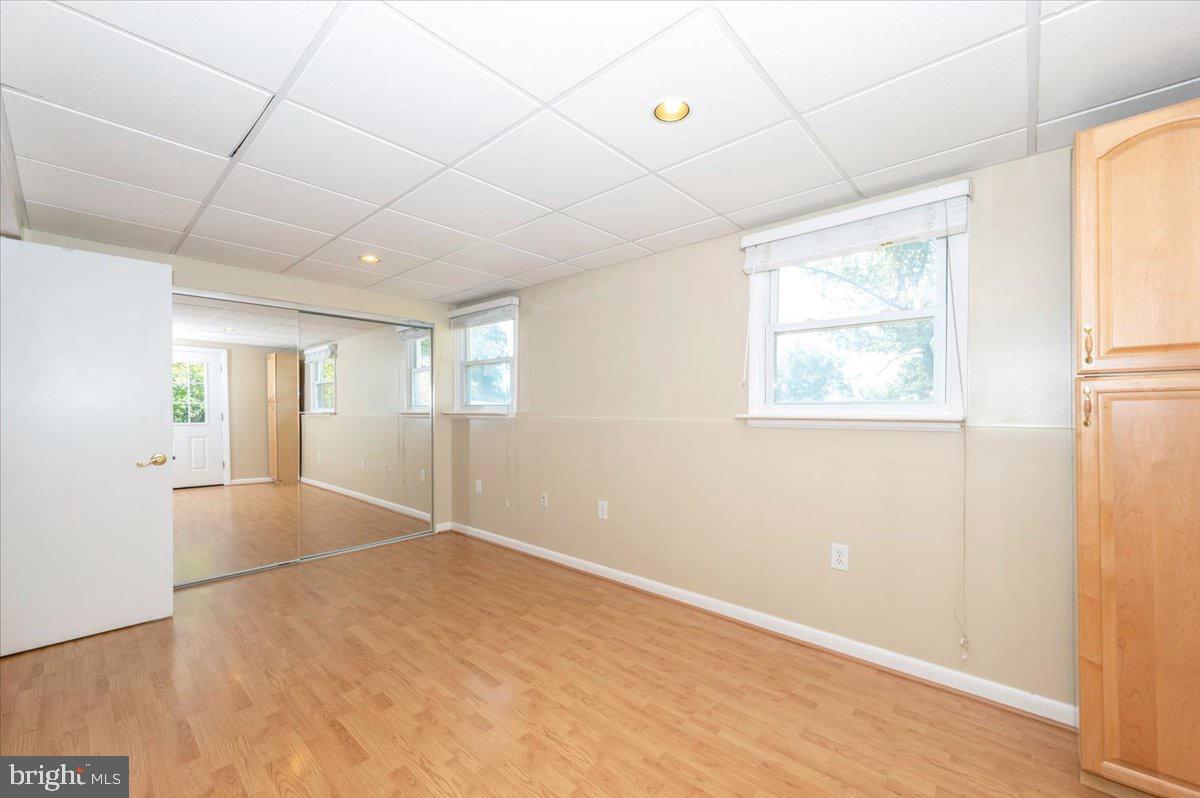 WISPERREN OAKS - Residential