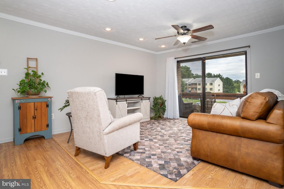 1002 SCARLET OAK COURT 3A