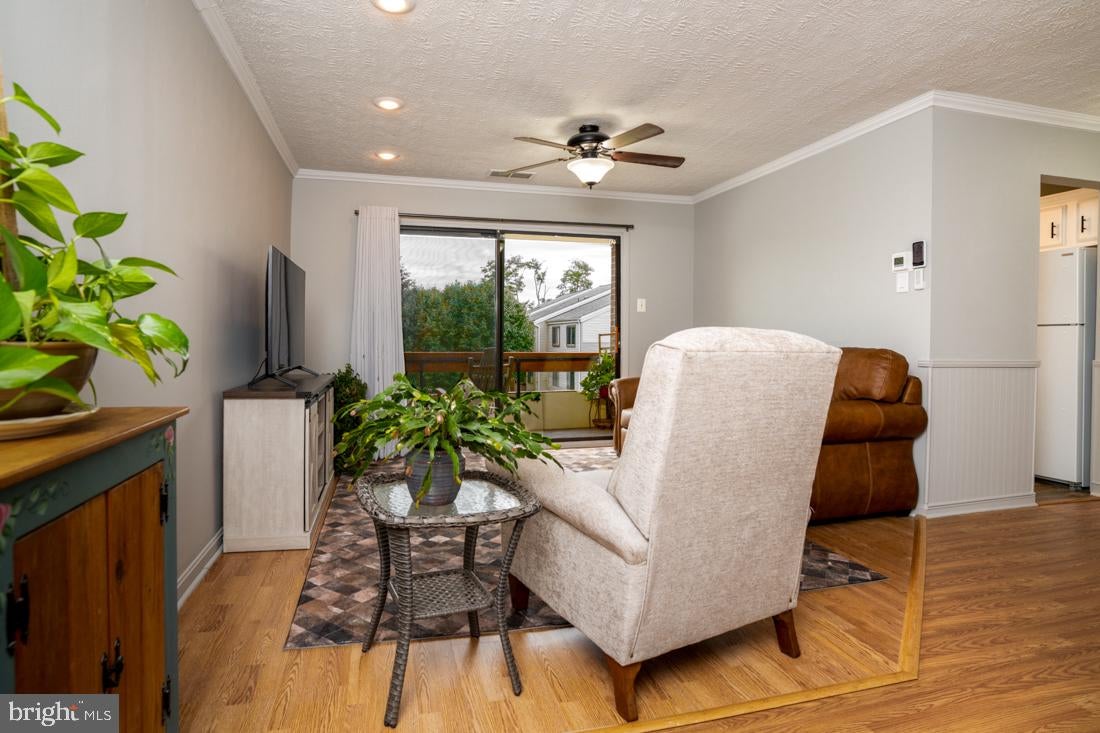 1002 SCARLET OAK COURT 3A