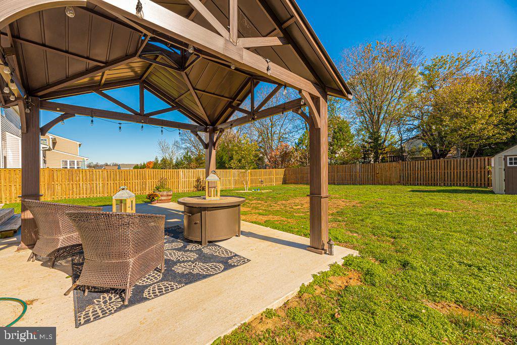 SUN MEADOW - Residential