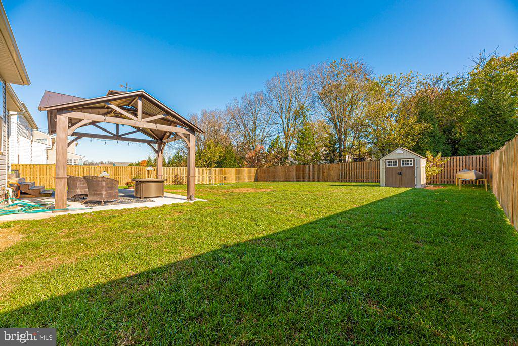 SUN MEADOW - Residential