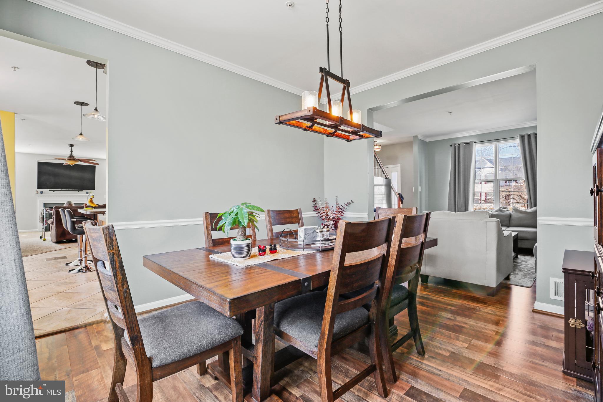 SUN MEADOW - Residential