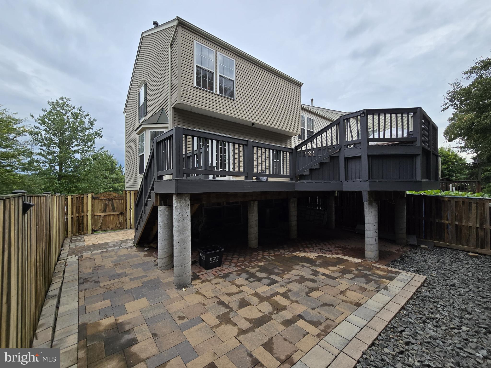 COMPTON VILLAGE - Residential Lease