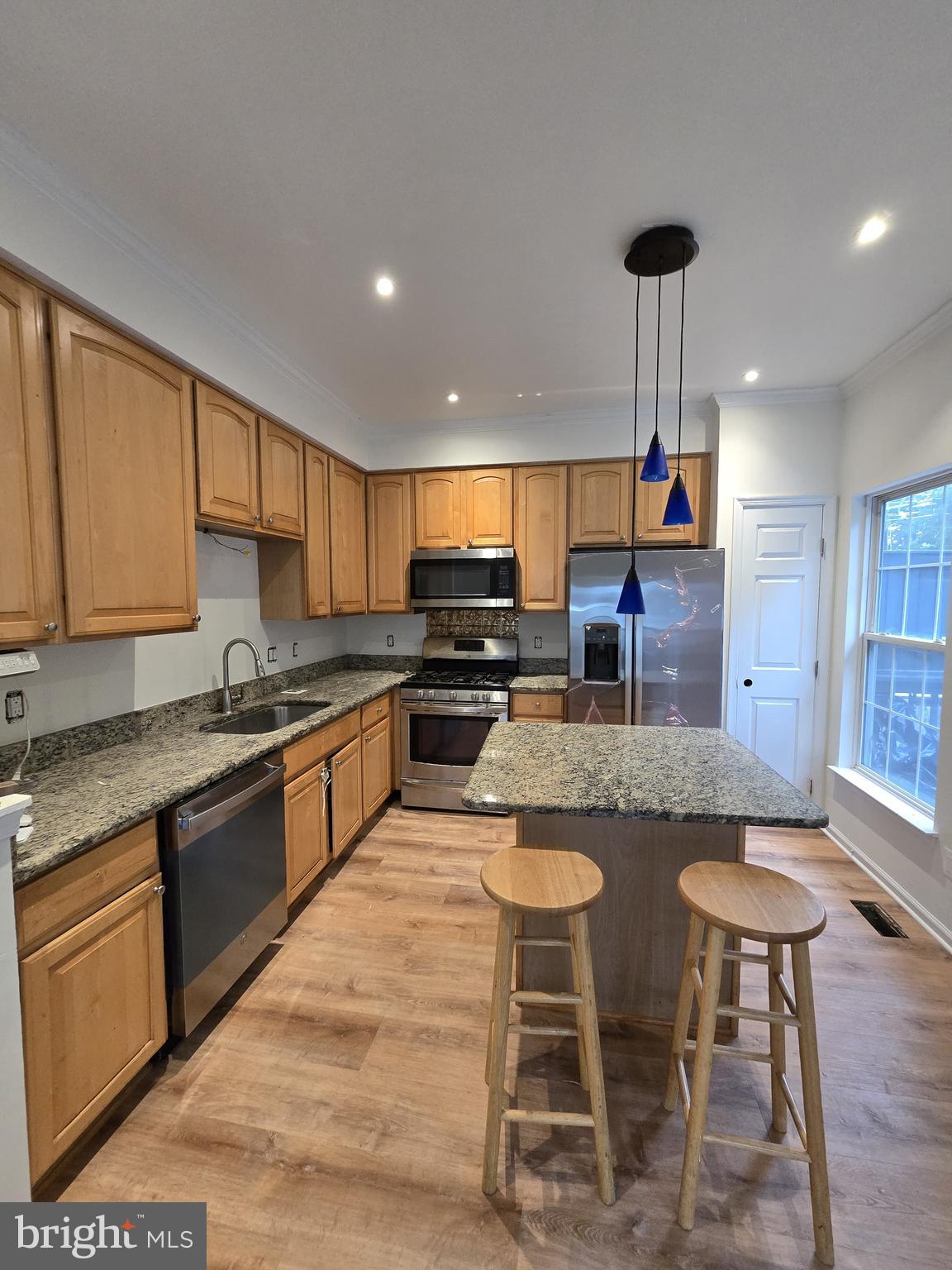 COMPTON VILLAGE - Residential Lease