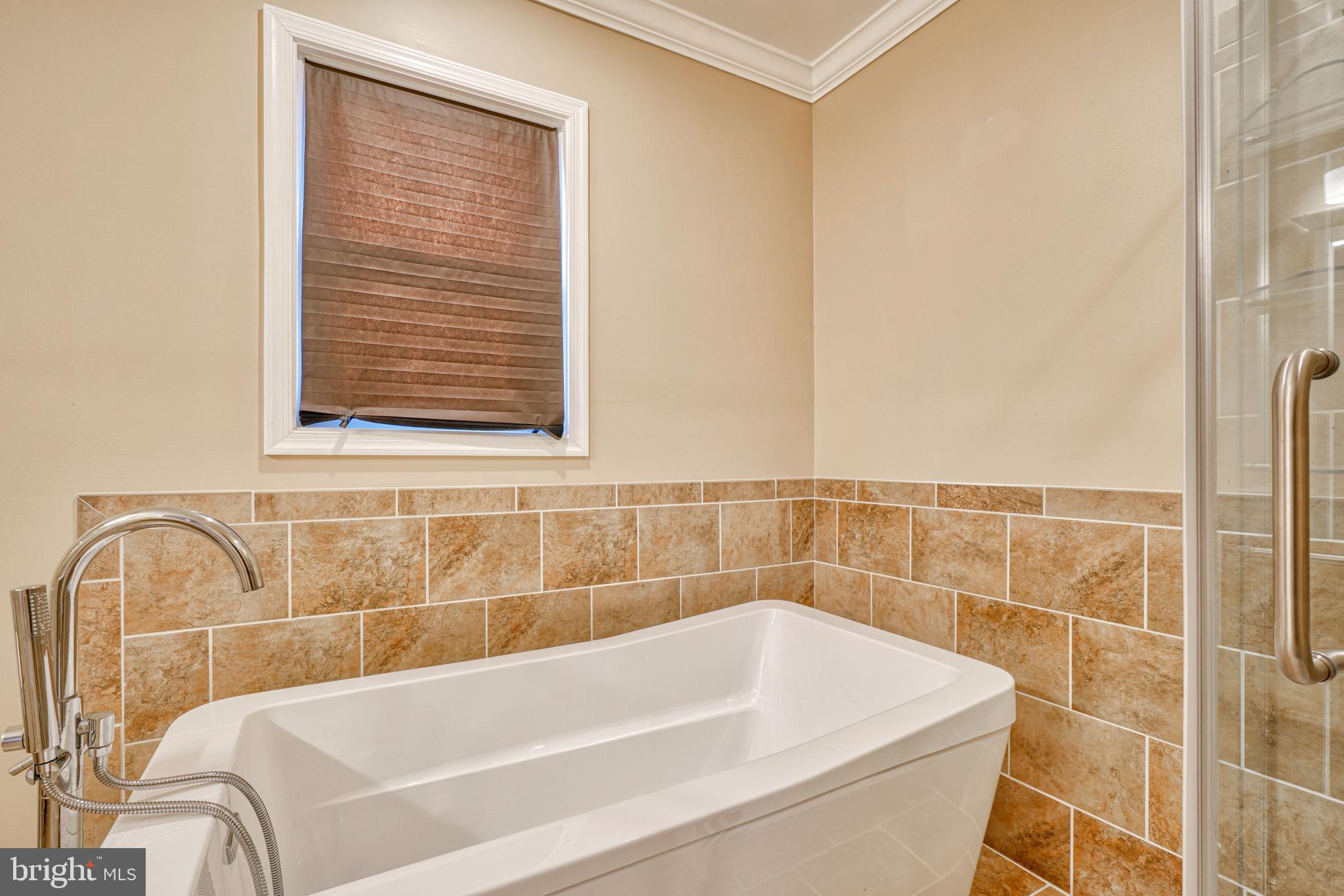 LAKELAND - Residential