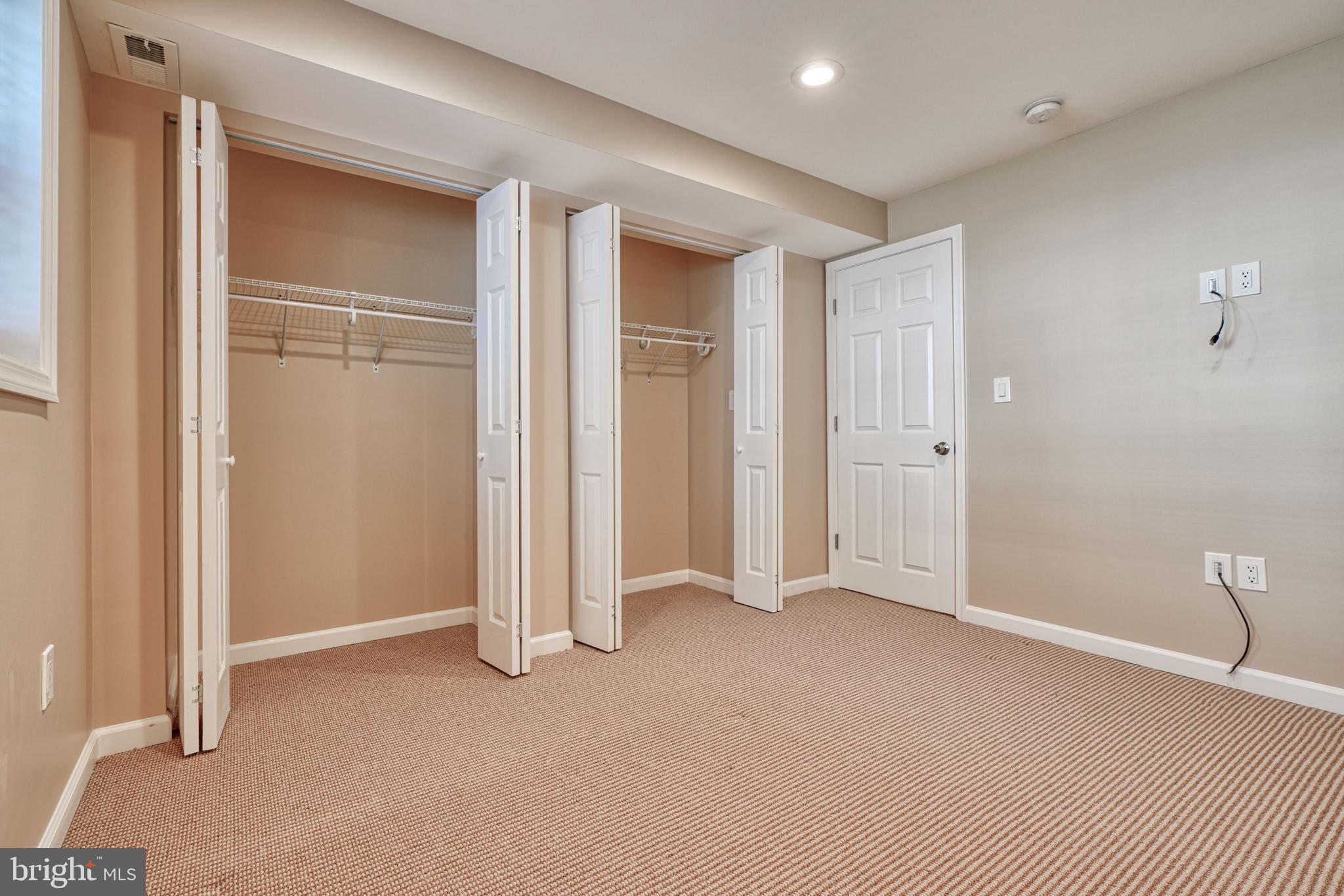 LAKELAND - Residential