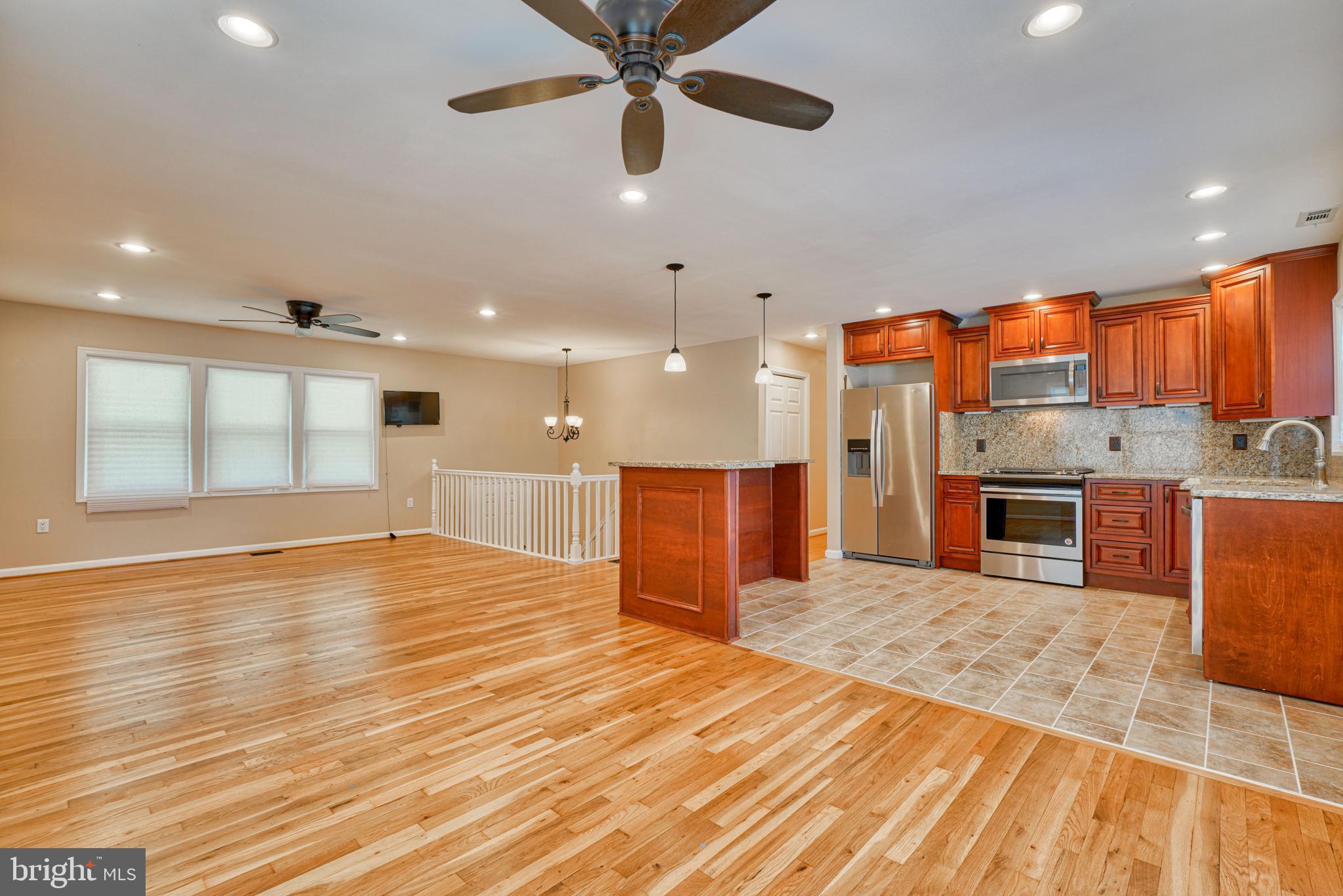 LAKELAND - Residential