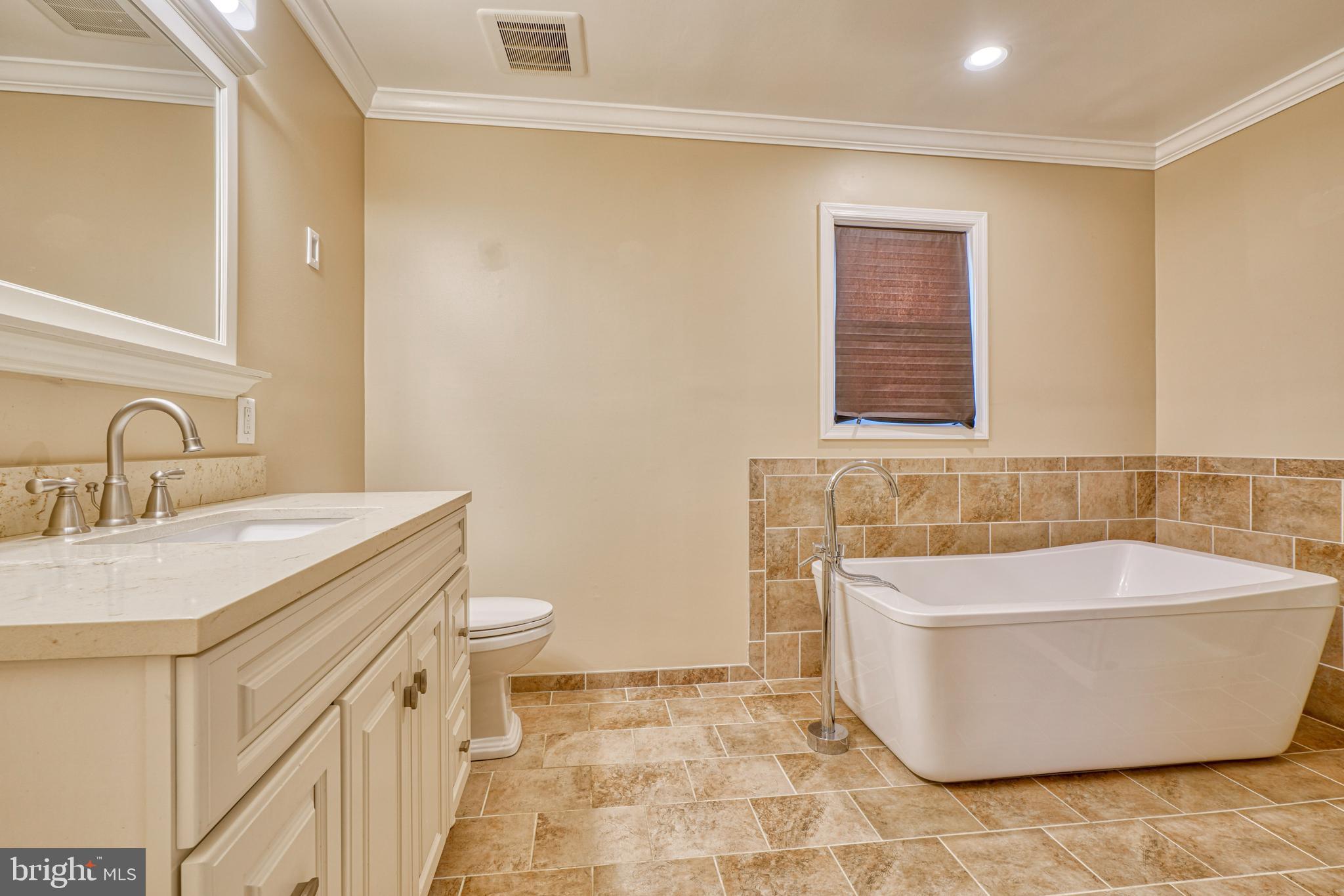 LAKELAND - Residential