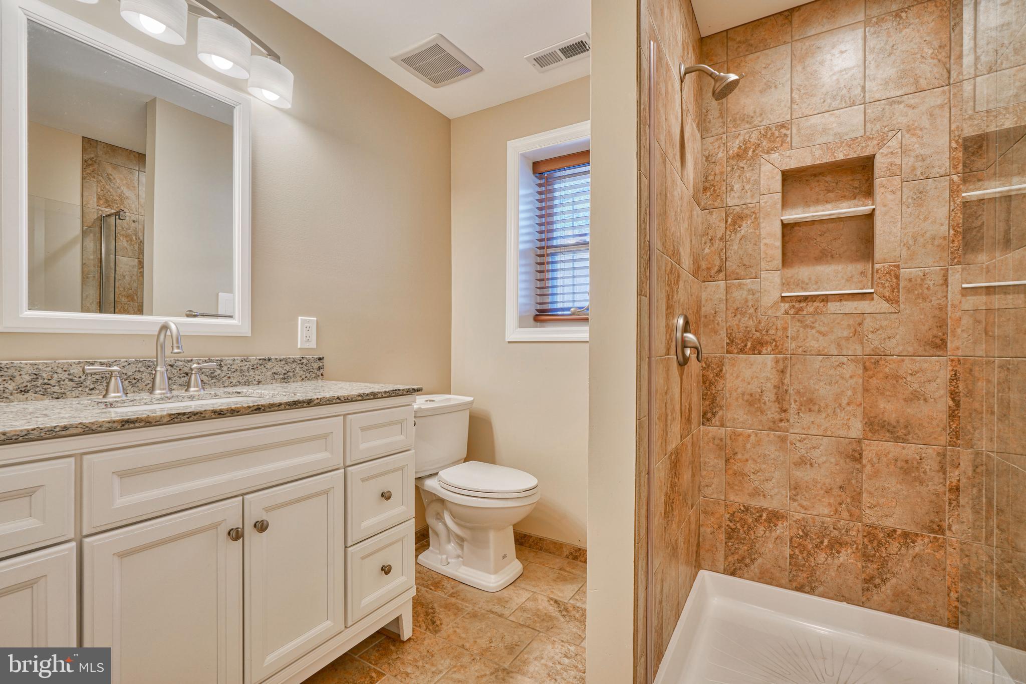 LAKELAND - Residential