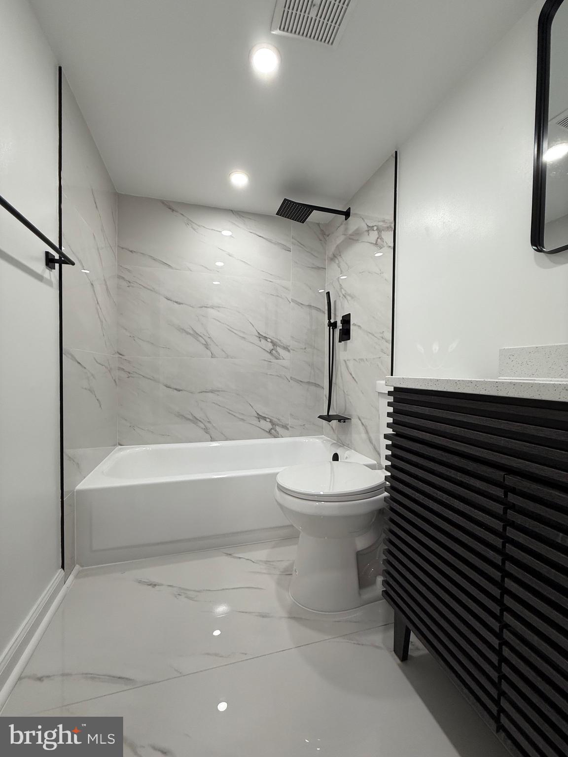 DALE CITY - Residential