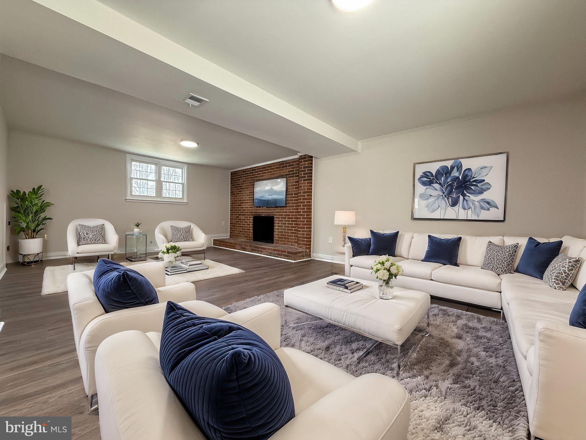 DALE CITY - Residential