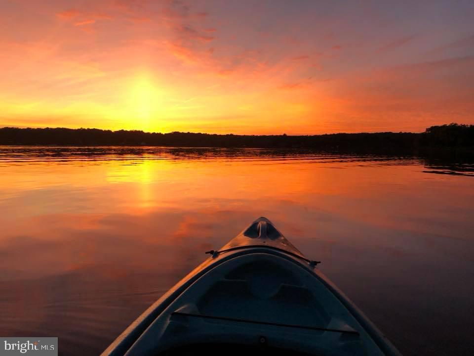 ARROWHEAD  LAKES - Residential