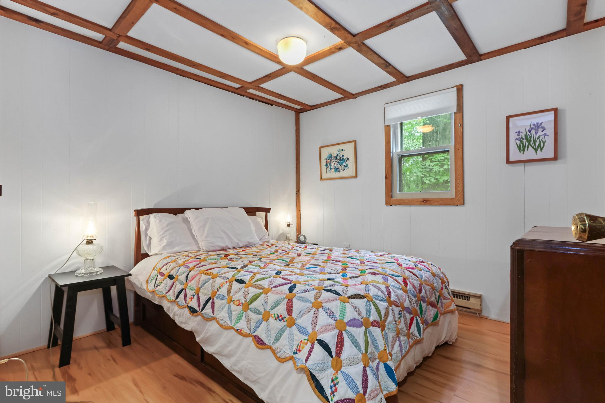 ARROWHEAD  LAKES - Residential