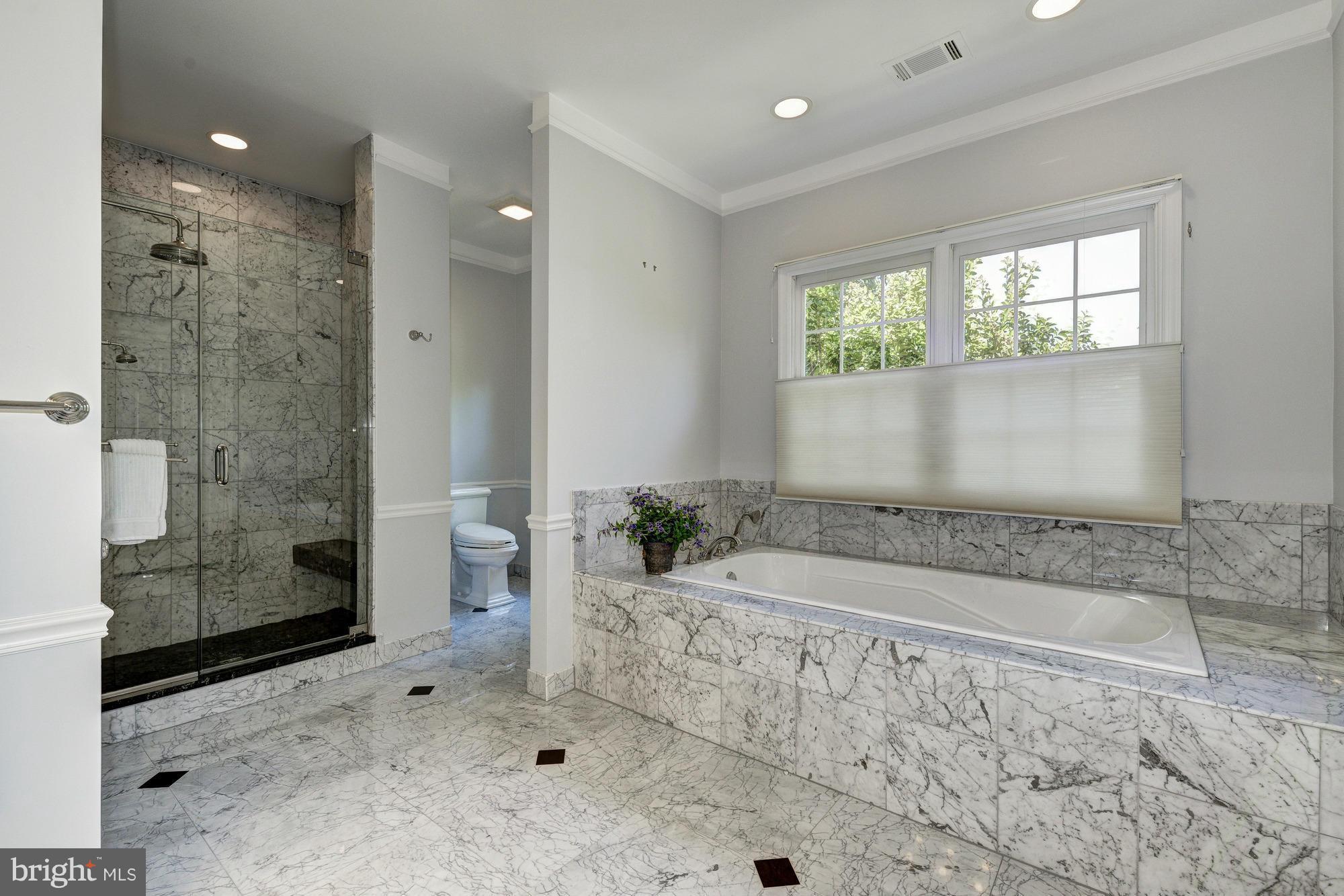 RIVER FALLS - Residential