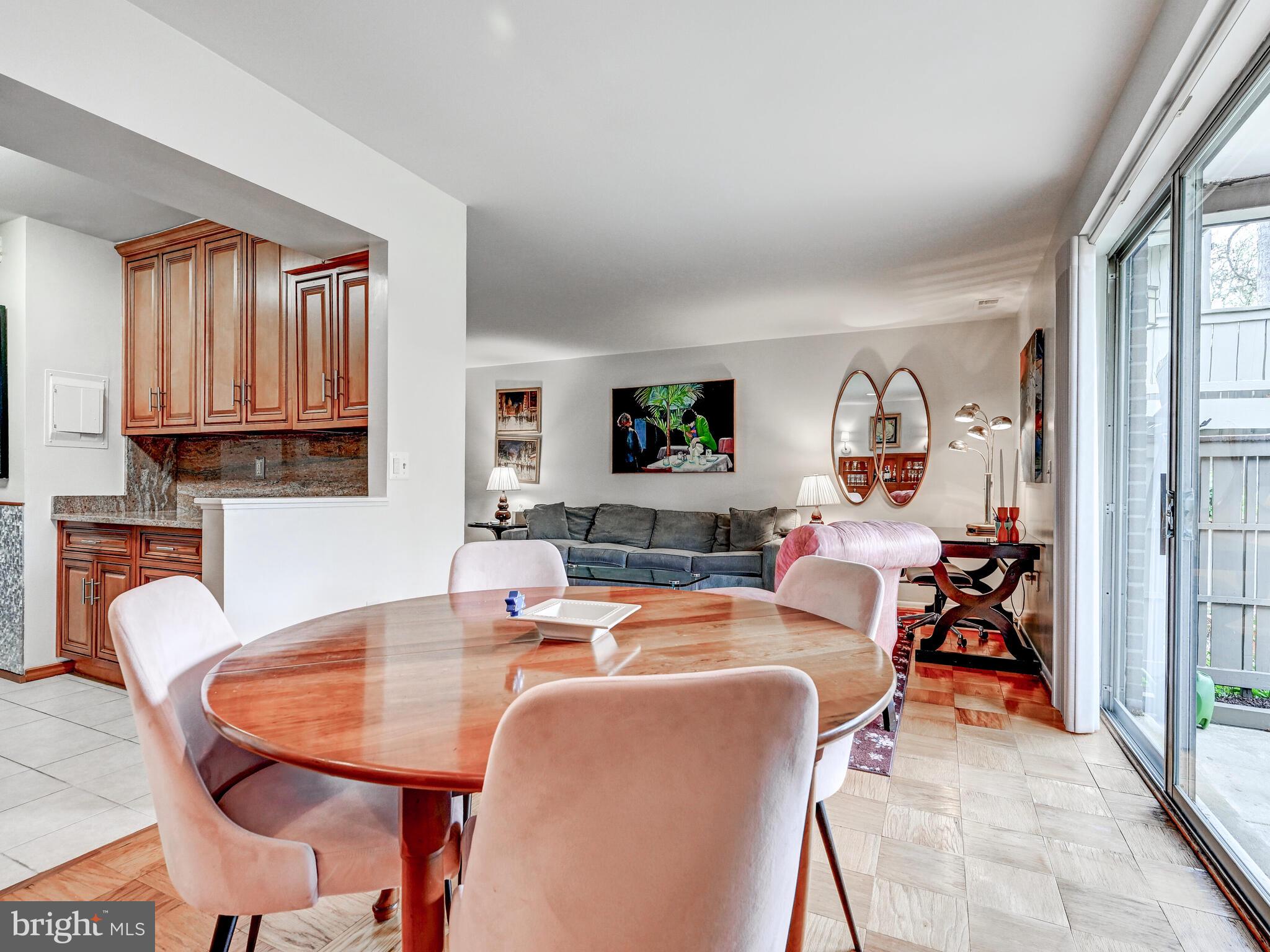 CROSS KEYS - Residential