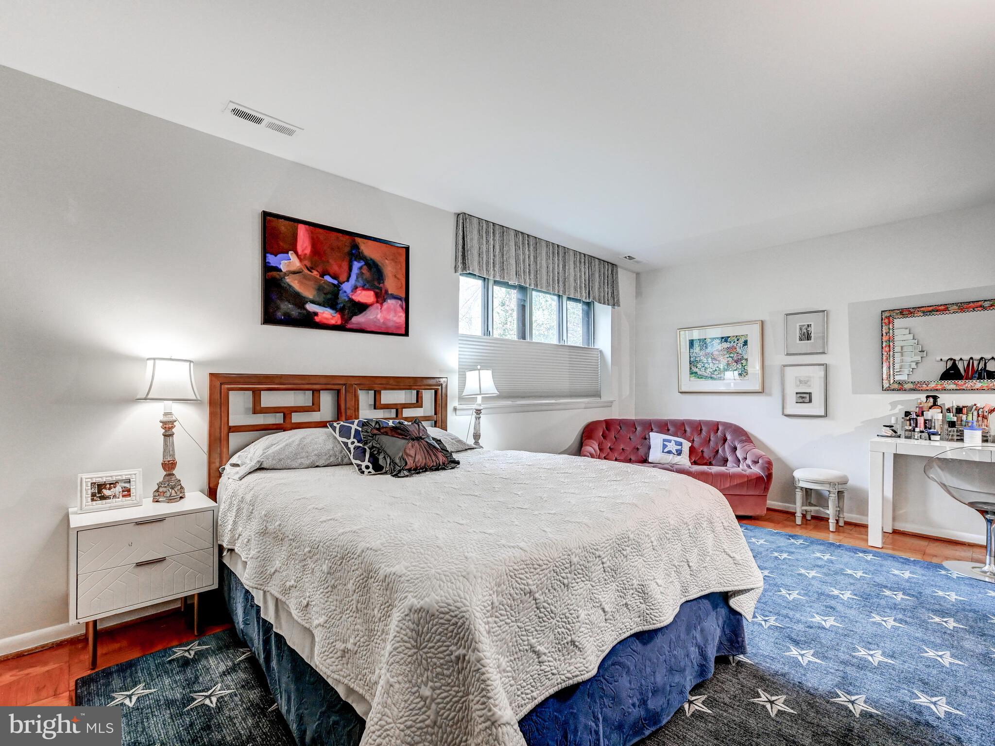 CROSS KEYS - Residential