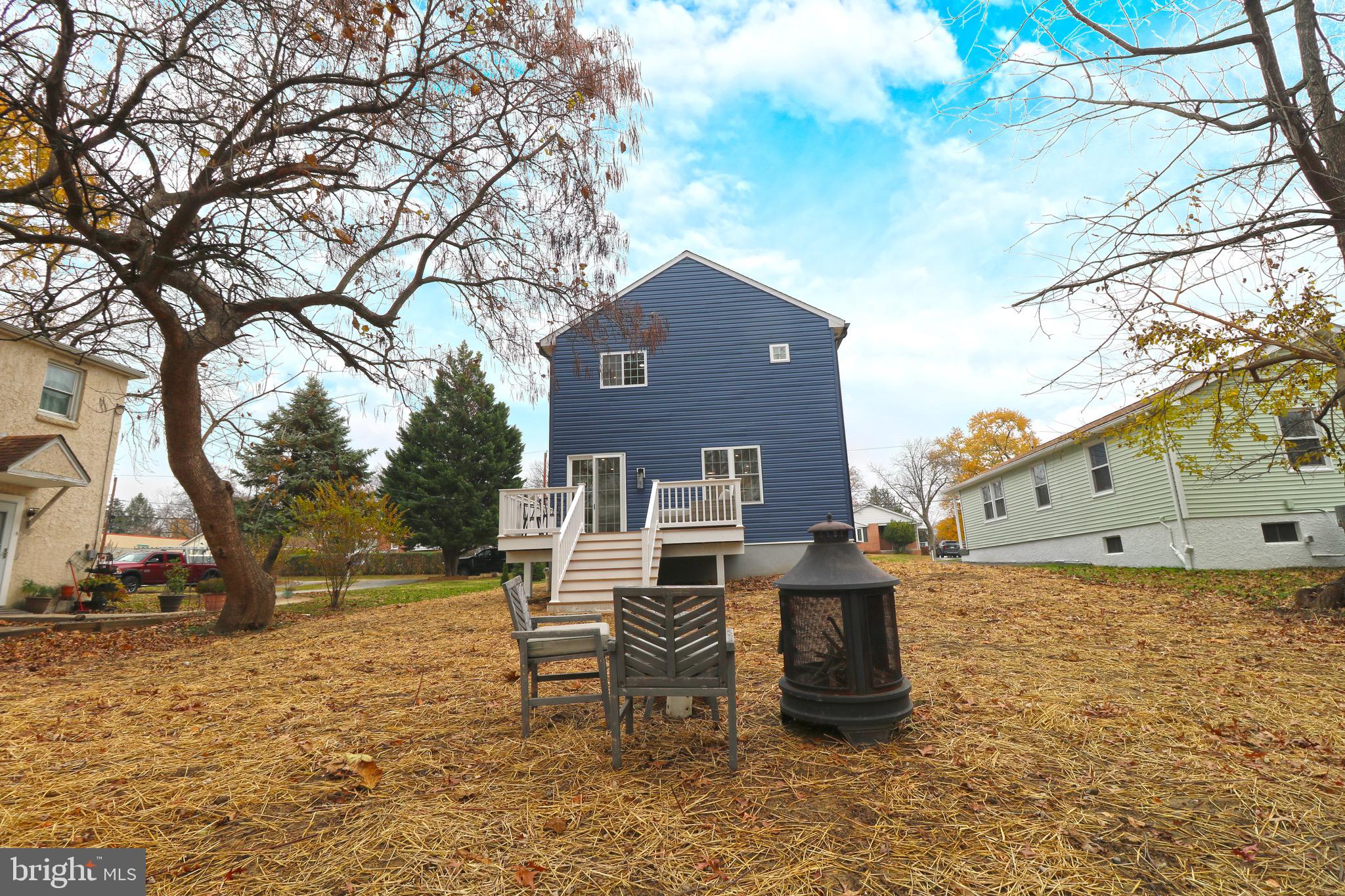 TWIN OAKS - Residential