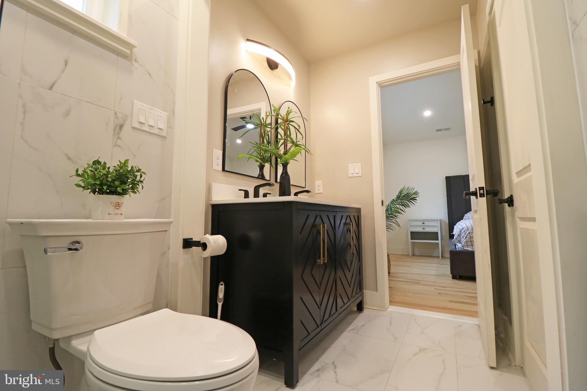 TWIN OAKS - Residential