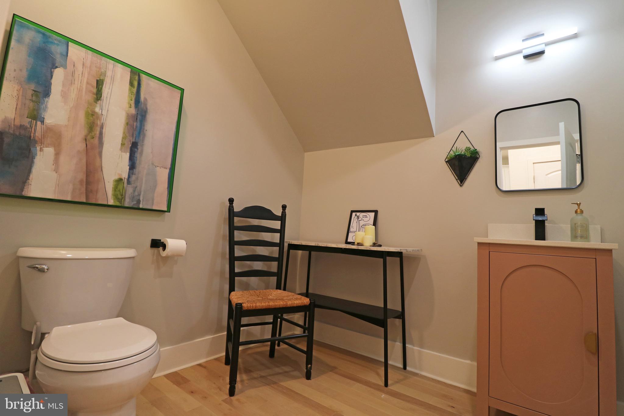 TWIN OAKS - Residential