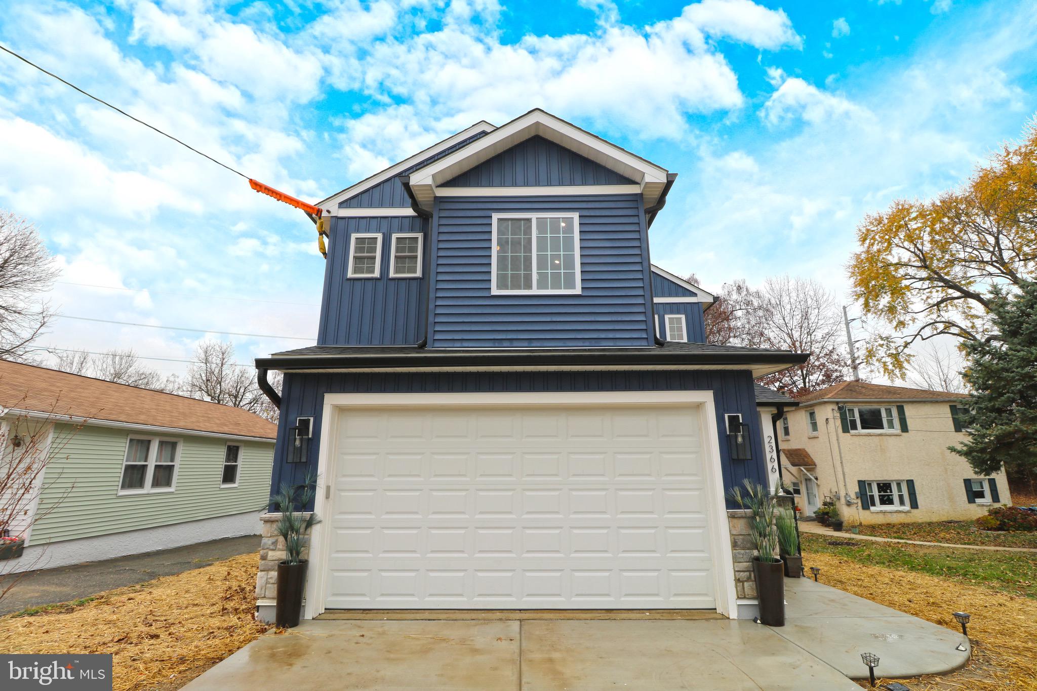 TWIN OAKS - Residential