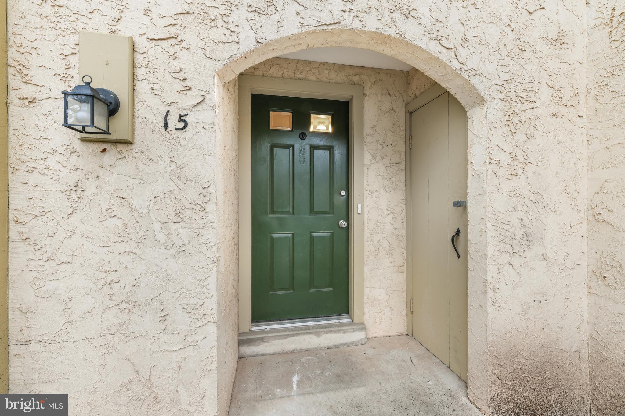 FLYING HILLS - Residential