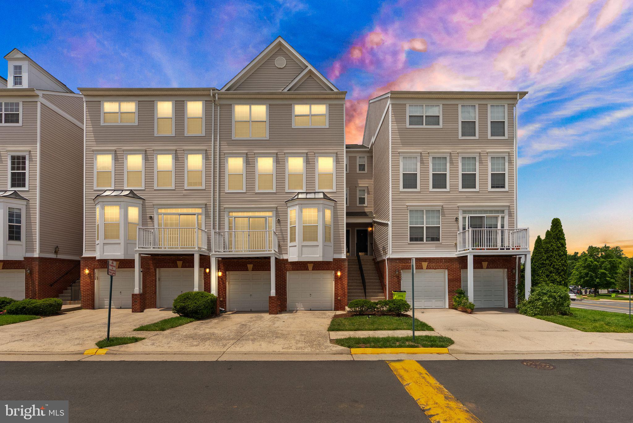 2506 EINSTEIN STREET 259
