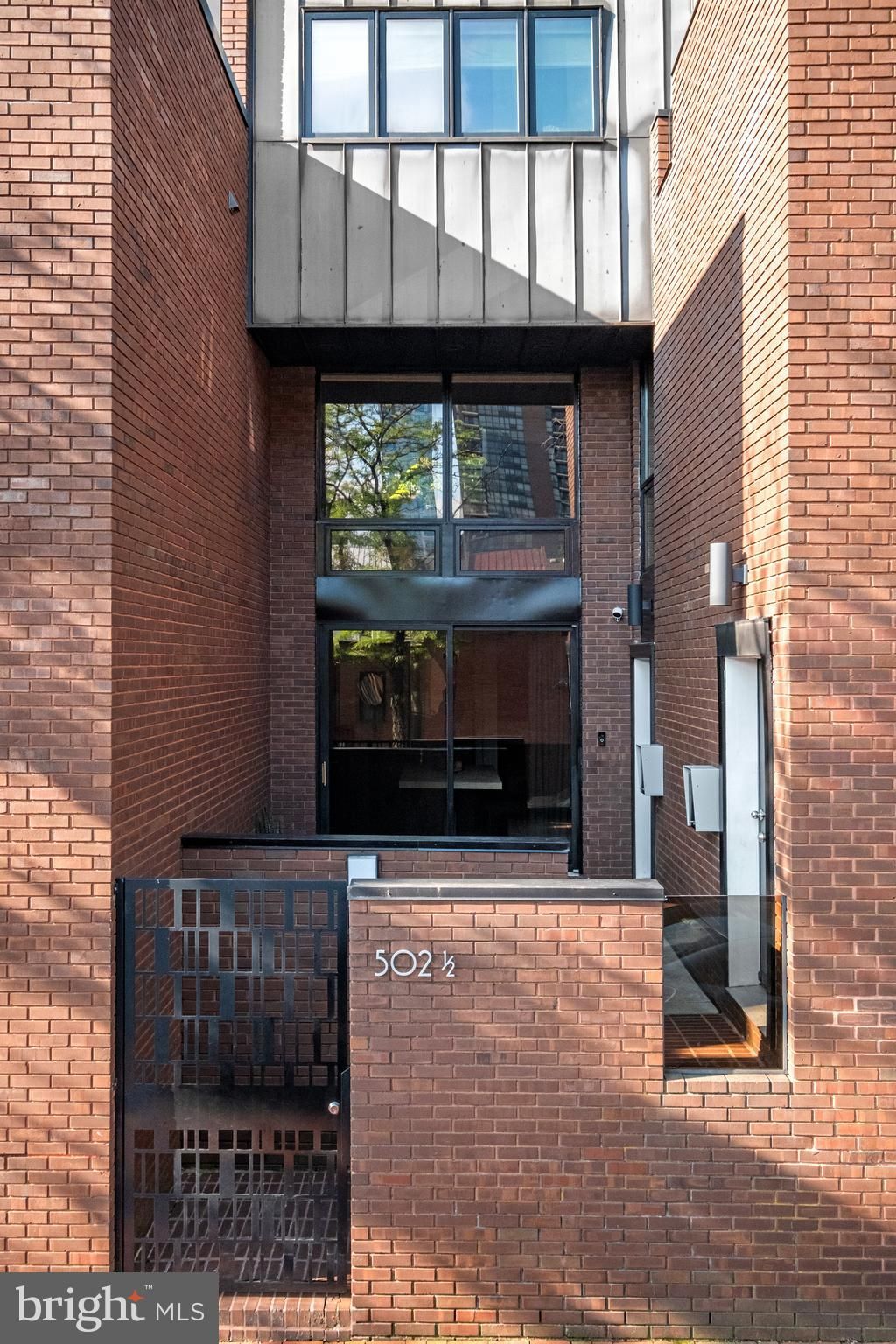 Photo of 502 Delancey Street 1/2 A #A, PHILADELPHIA, PA 19106 (MLS # PAPH2548622)