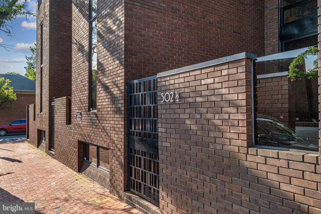 Photo of 502 Delancey Street 1/2 A #A, PHILADELPHIA, PA 19106 (MLS # PAPH2548622)