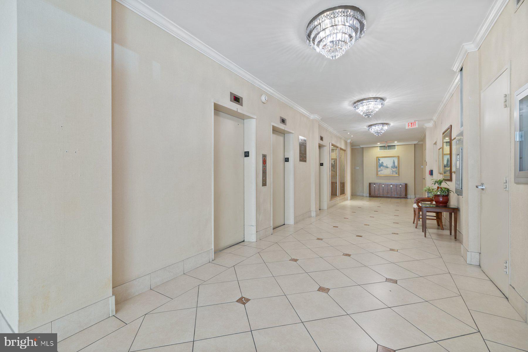 GROSVENOR - Residential Lease