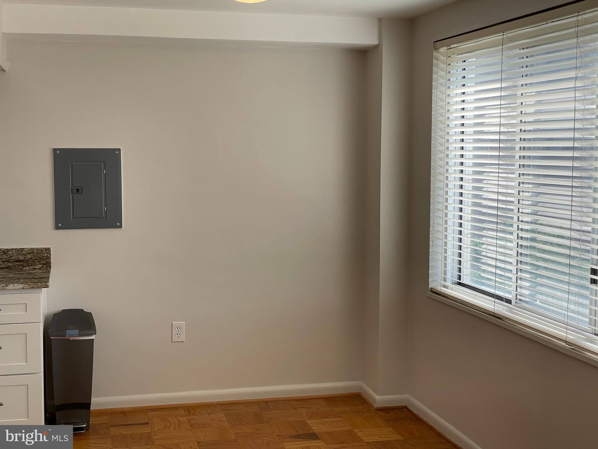 GROSVENOR - Residential Lease