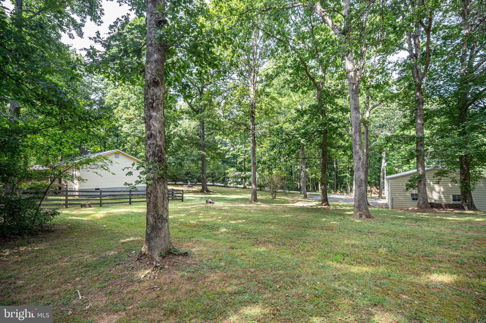 HUNTERS GROVE - Residential