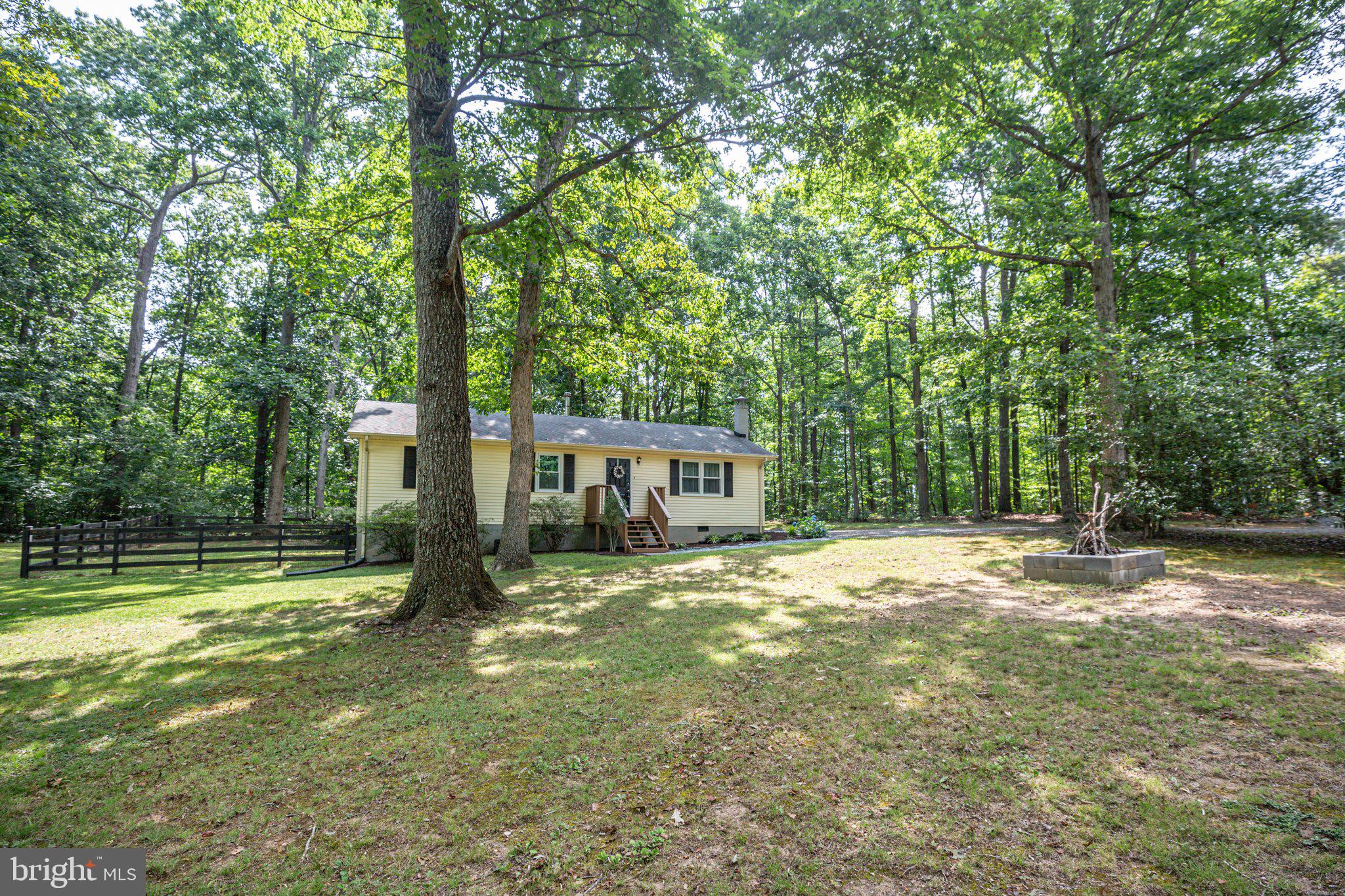 HUNTERS GROVE - Residential