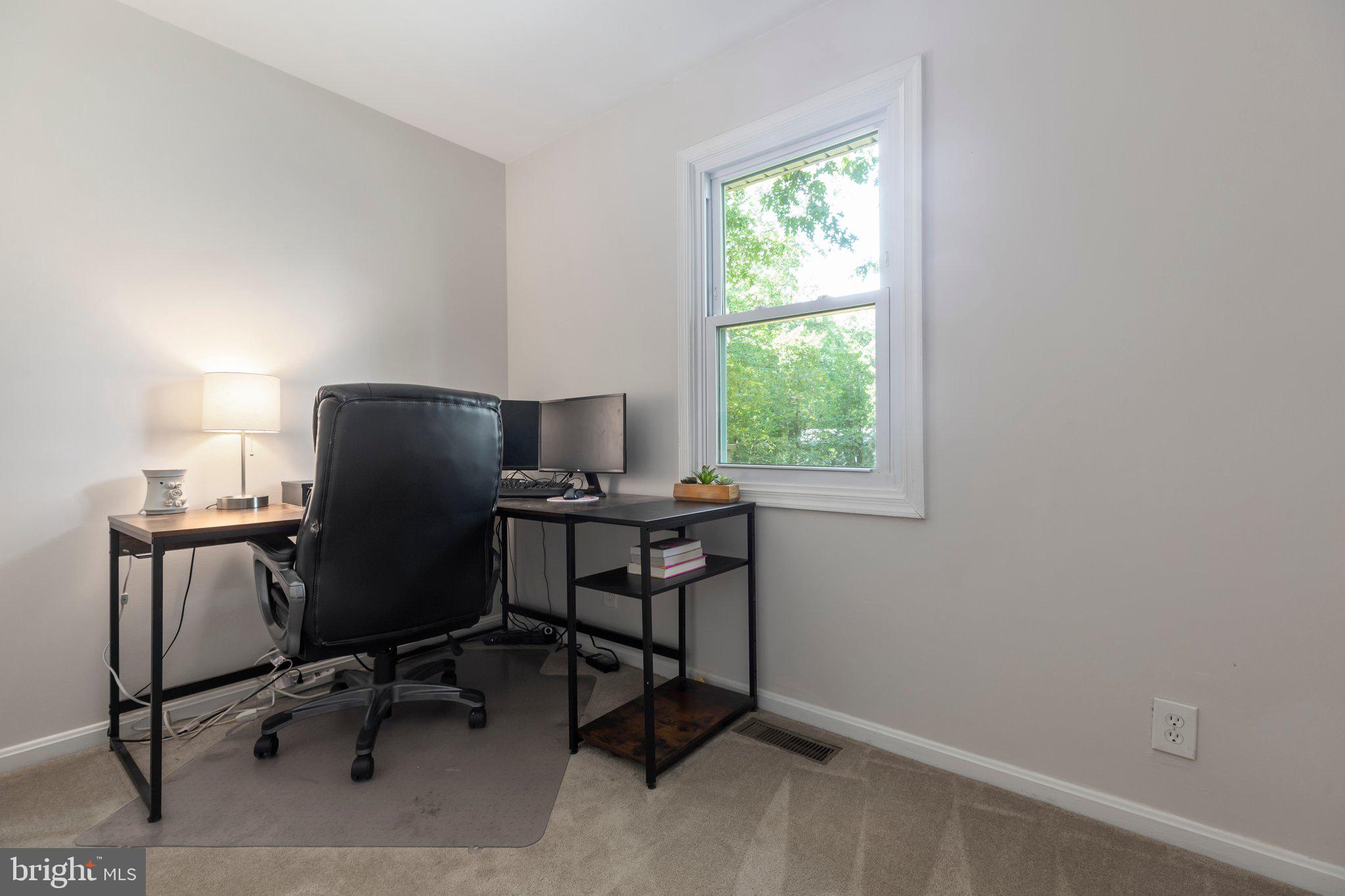 HUNTERS GROVE - Residential