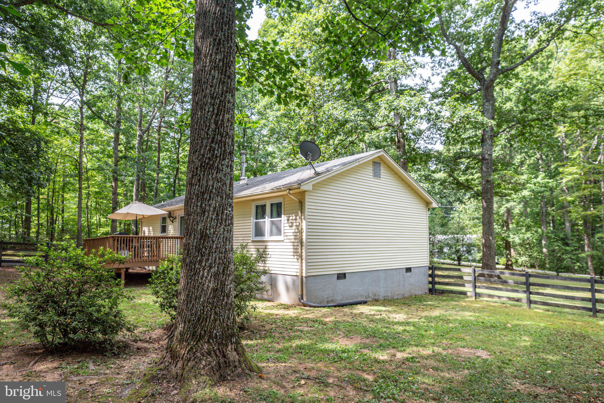 HUNTERS GROVE - Residential