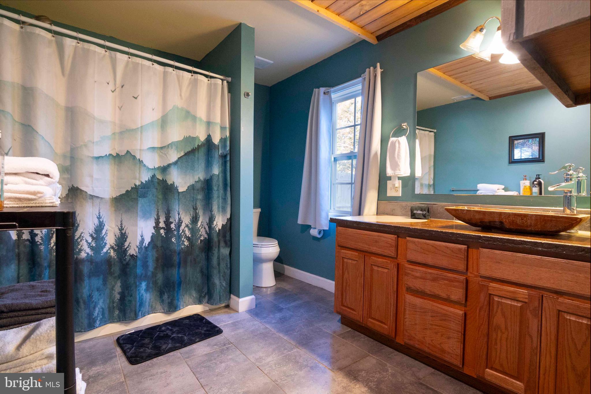 KEYES FERRY ACRES - Residential