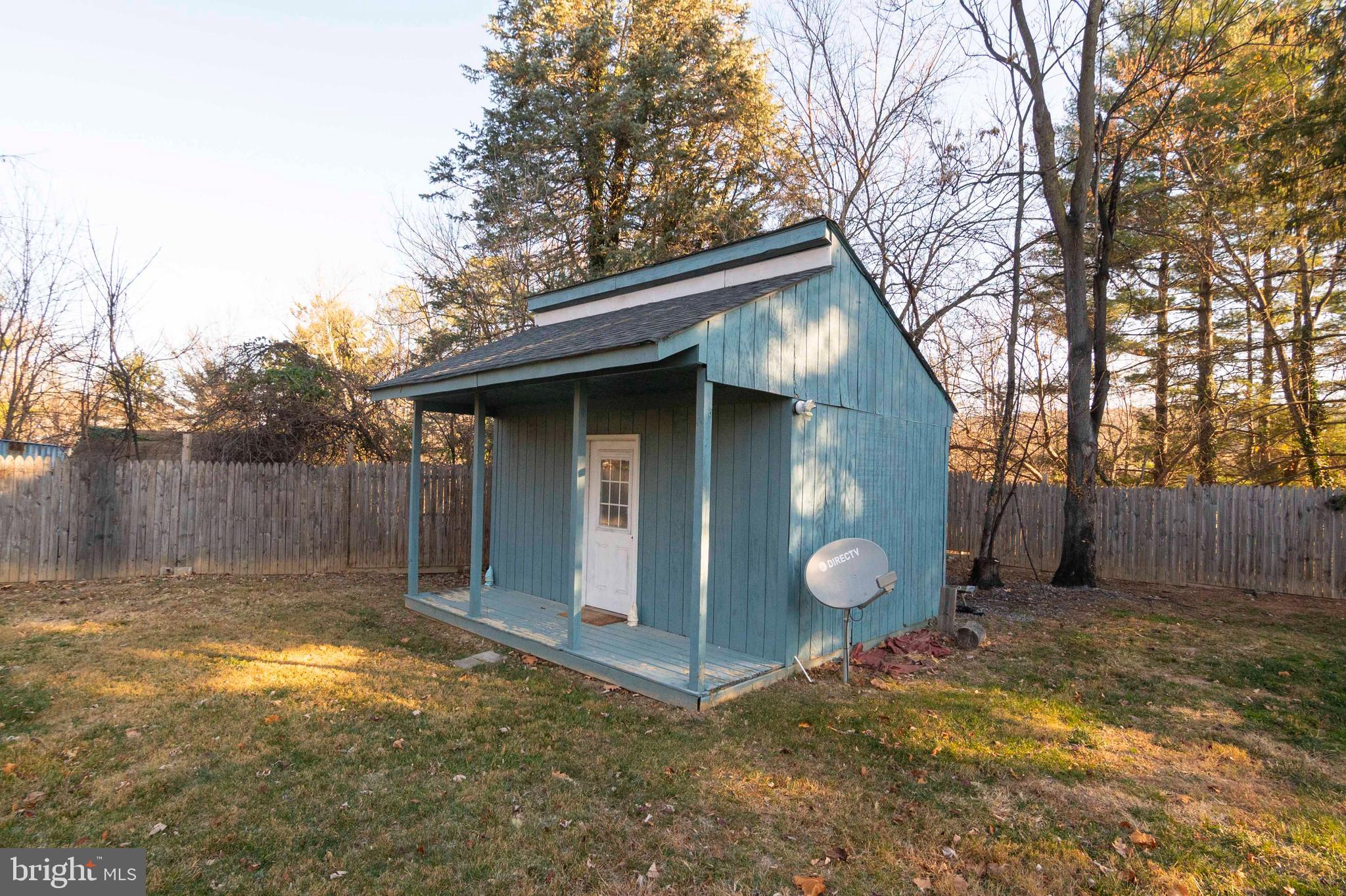 KEYES FERRY ACRES - Residential