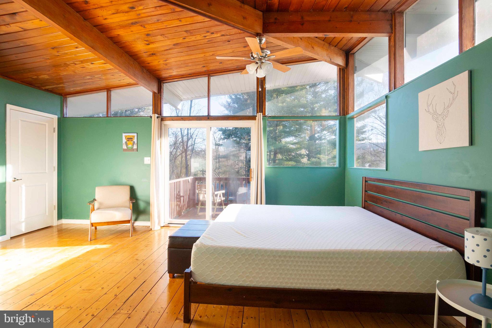 KEYES FERRY ACRES - Residential