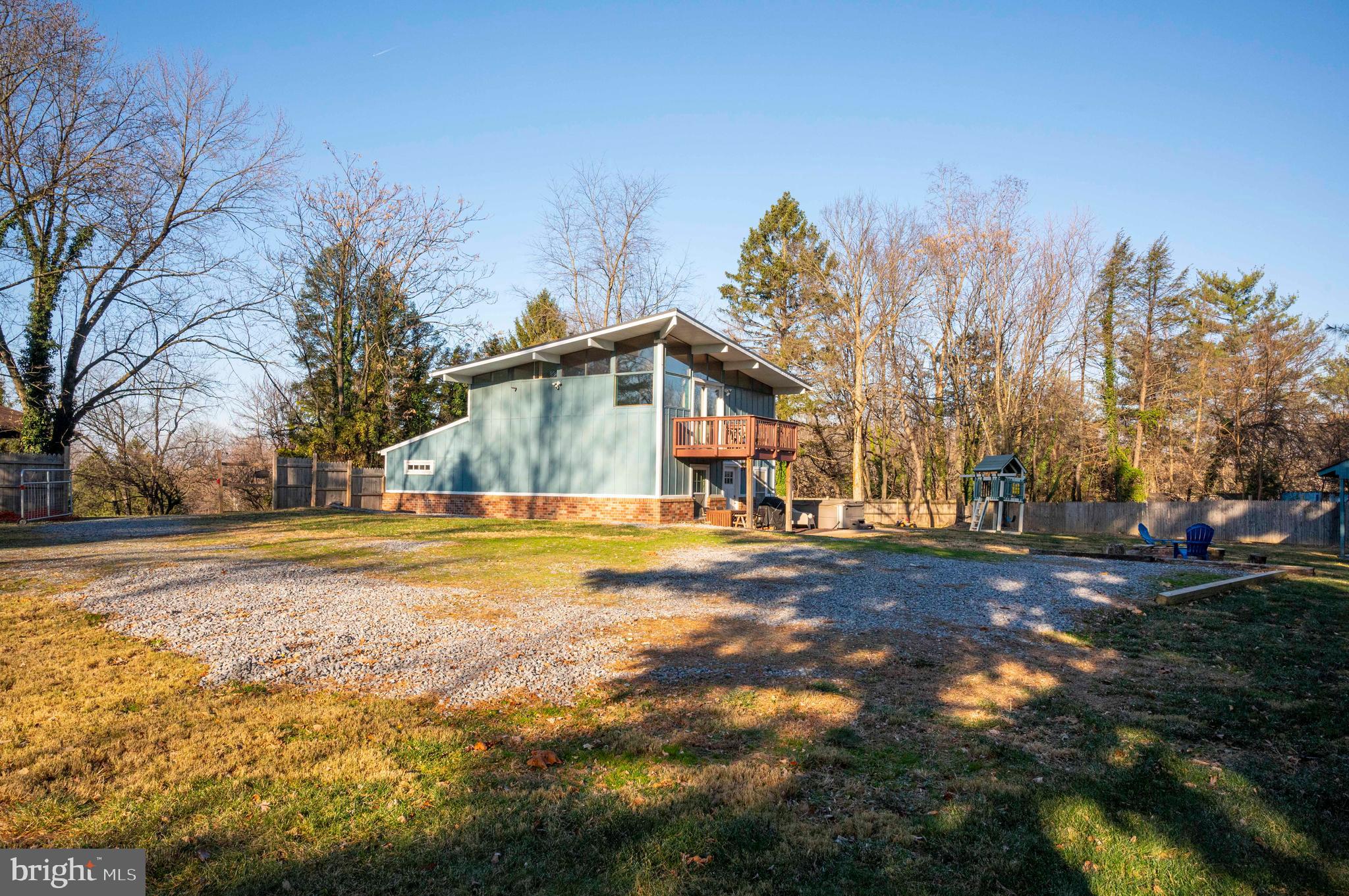 KEYES FERRY ACRES - Residential