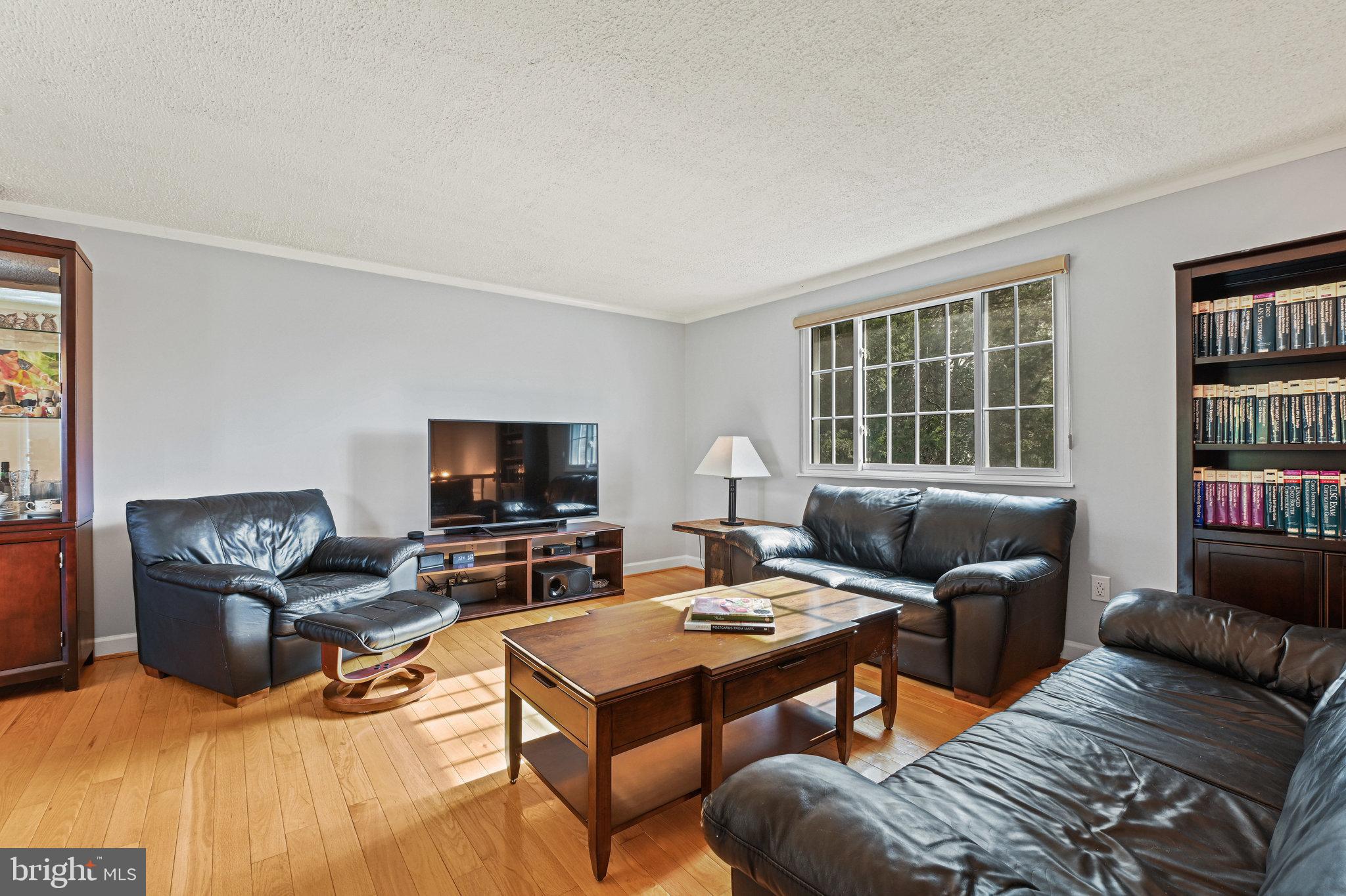 LEXINGTON ESTATES - Residential