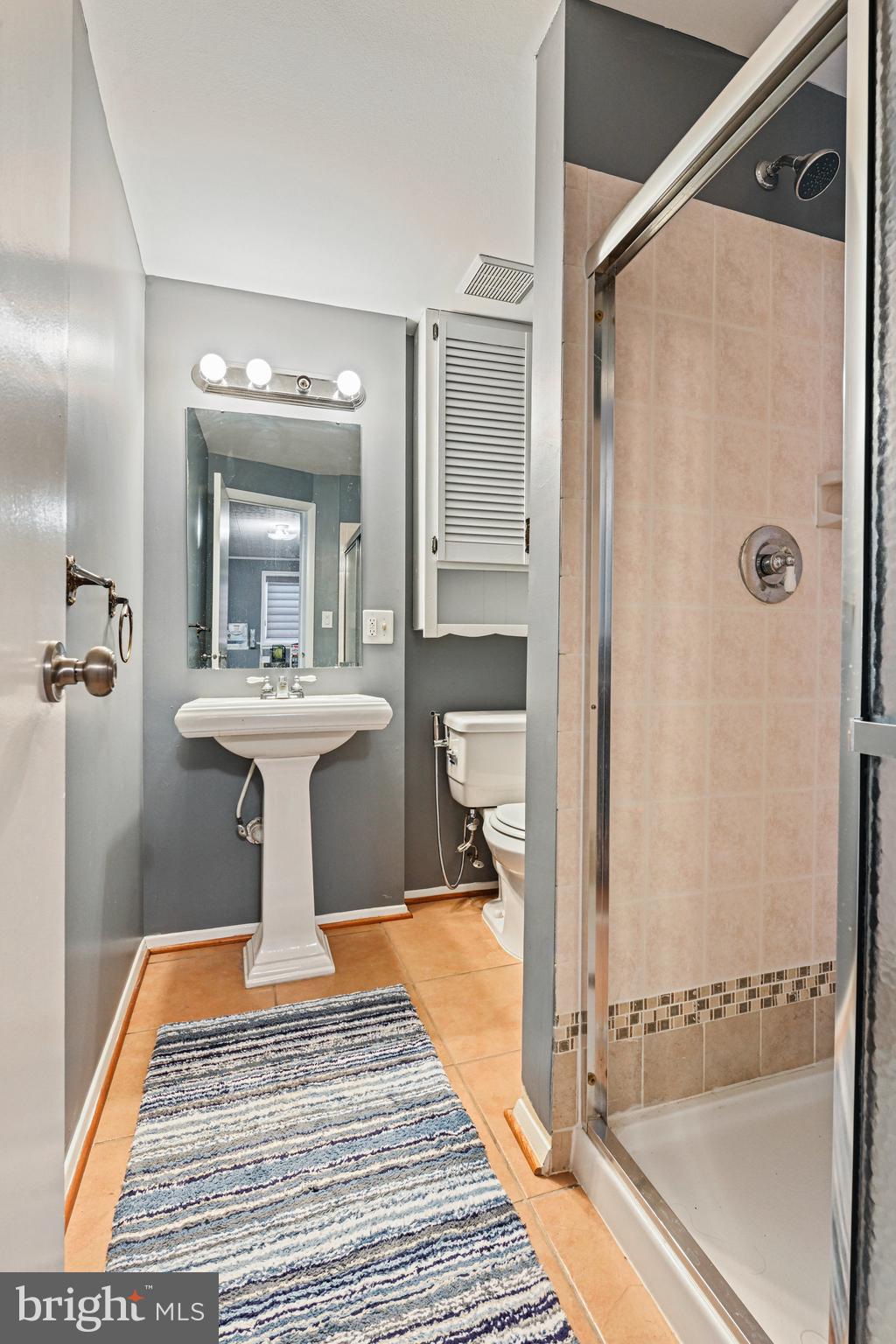 LEXINGTON ESTATES - Residential