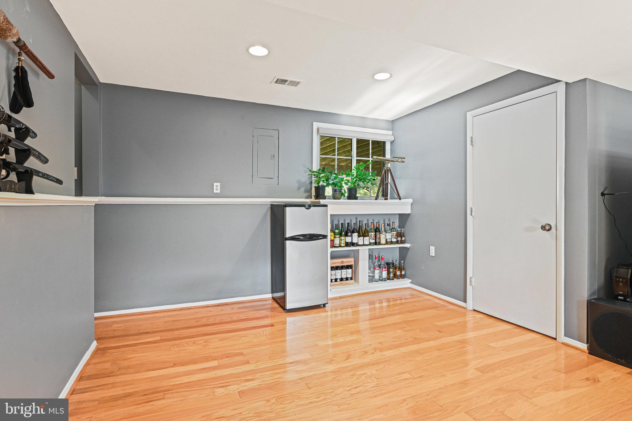 LEXINGTON ESTATES - Residential