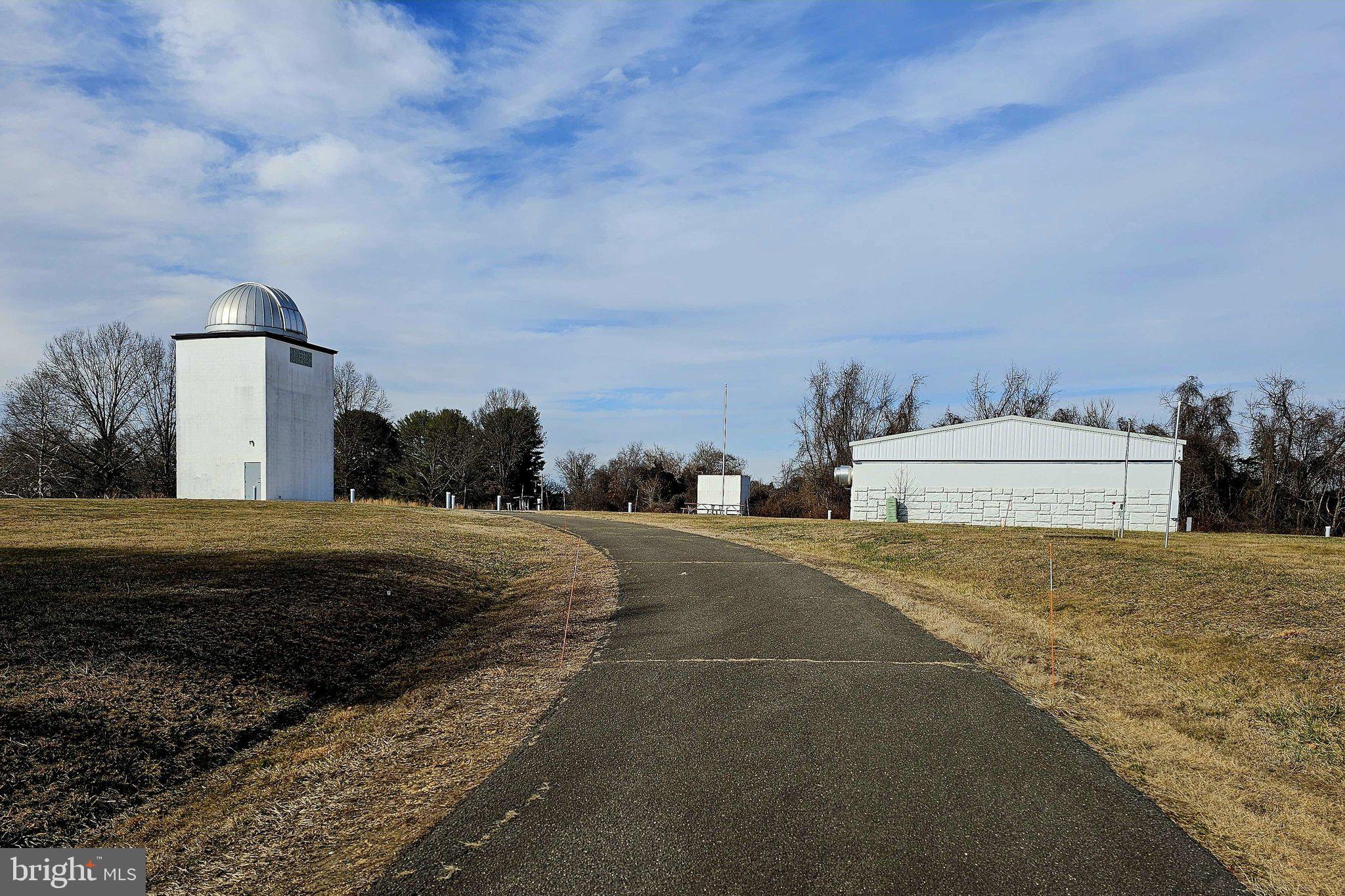 LEXINGTON ESTATES - Residential