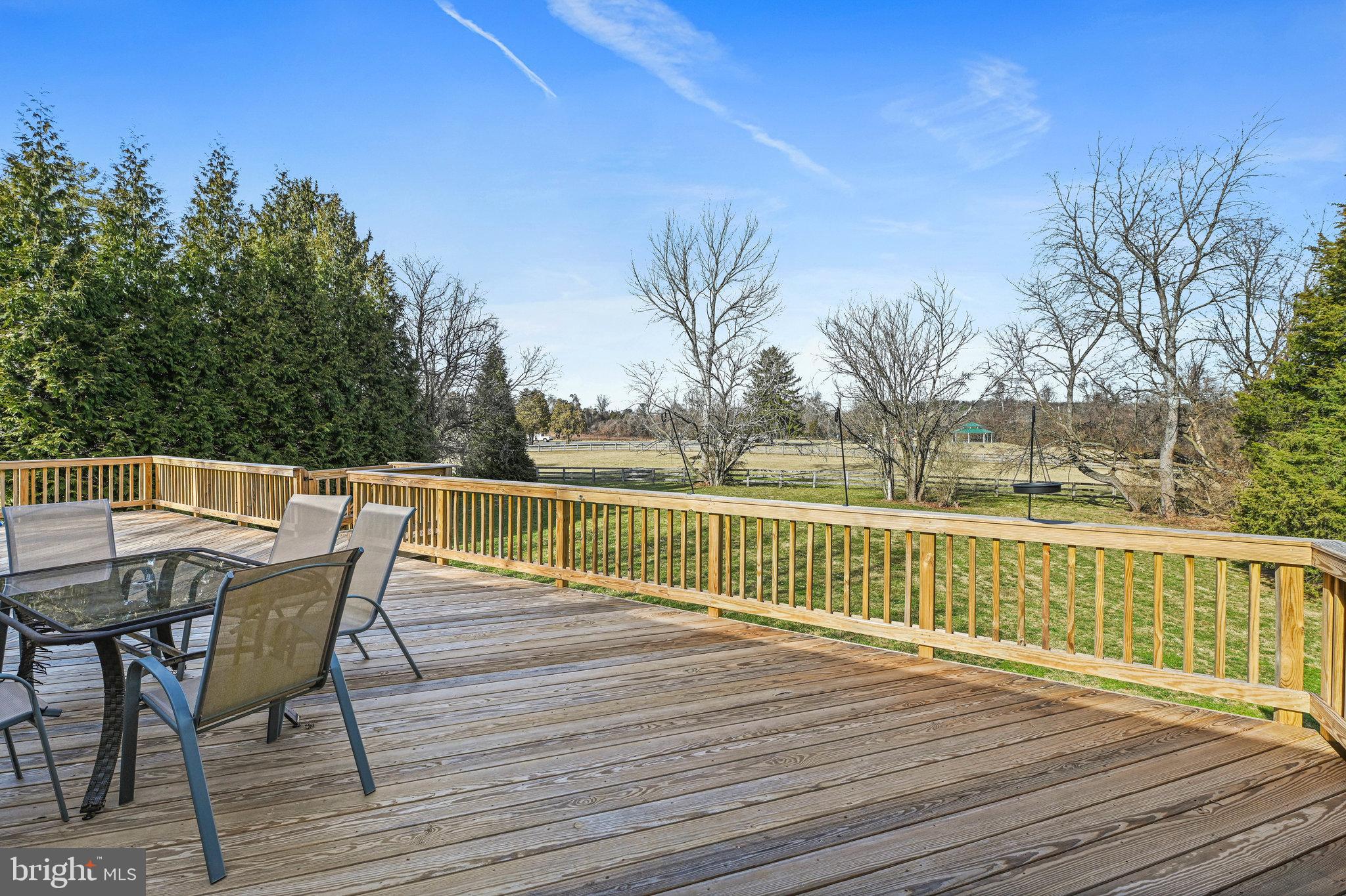 LEXINGTON ESTATES - Residential